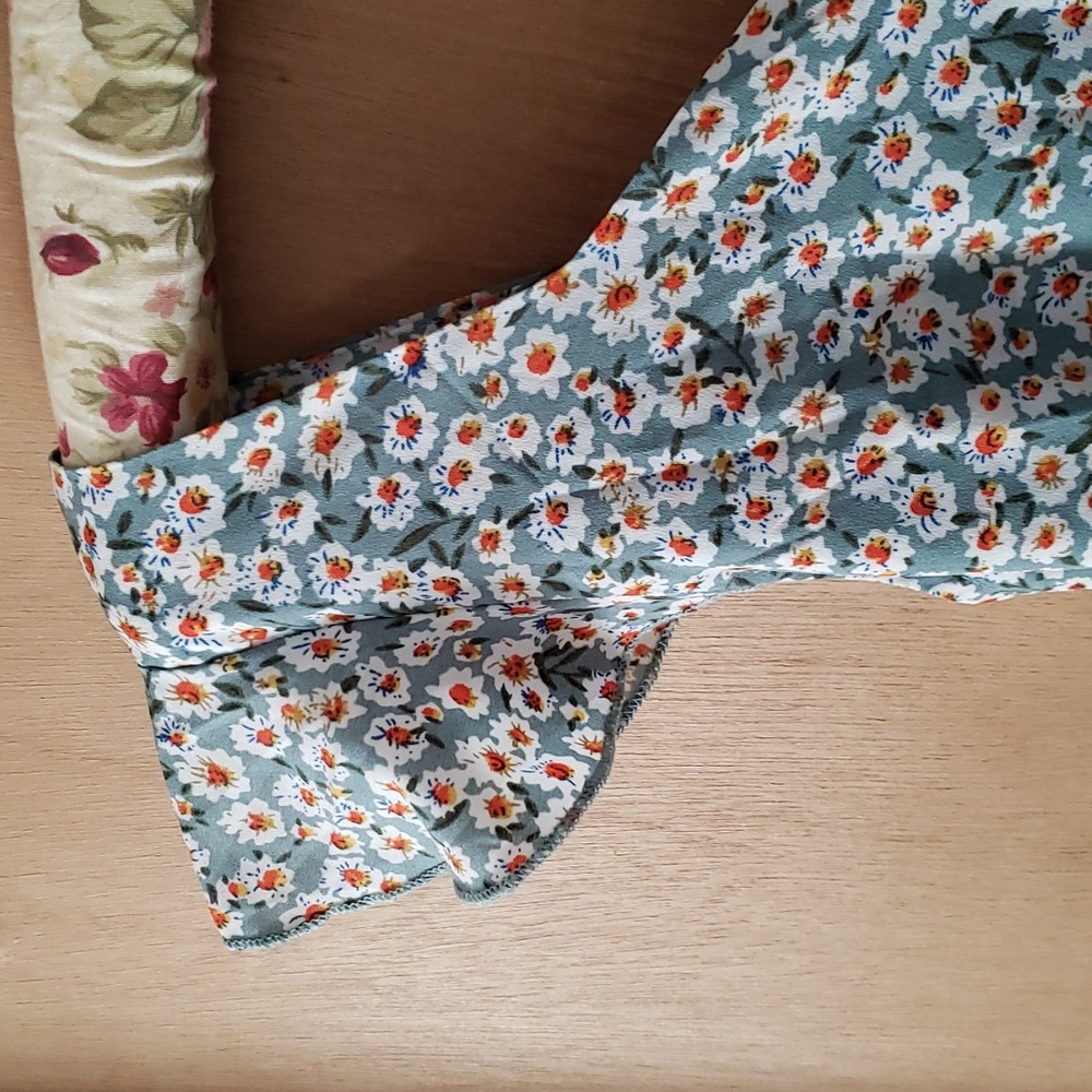 Floral Sweetheart Neckline Dress - Picture 4 of 12
